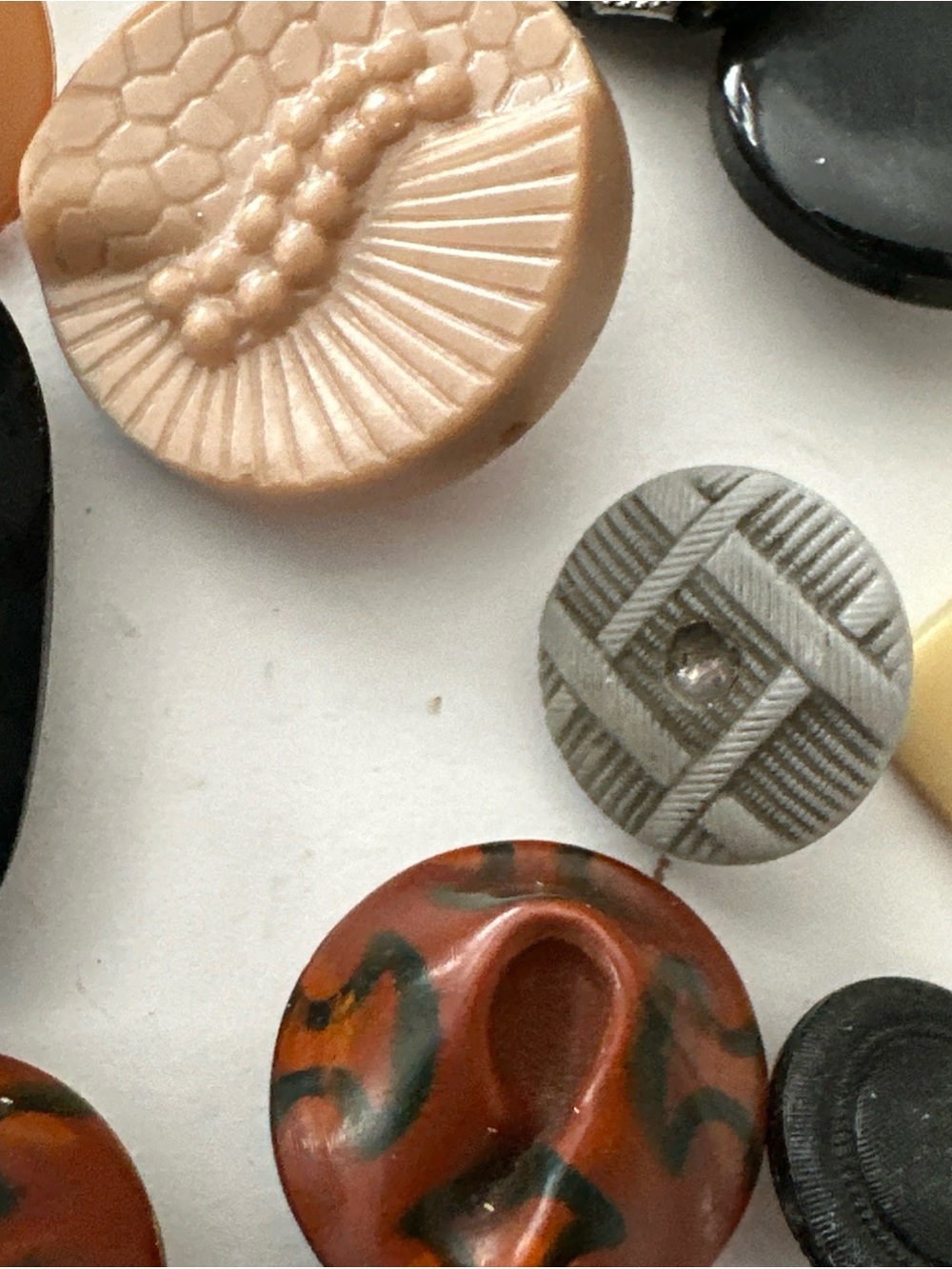 Lot Antique Bakelite Shell Coat Sewing Buttons Collection - Picture 10 of 16